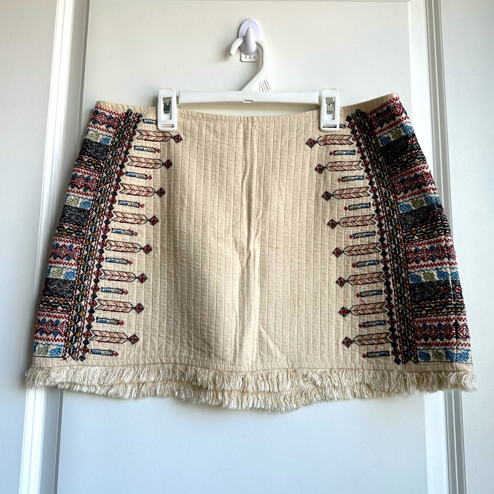 Zara Trafaluc Embroidered Skirt